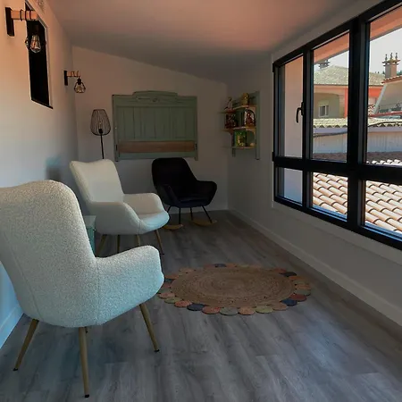 Casa Sarita Feriehus *
